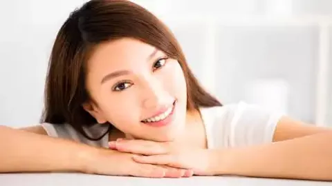 非洲女孩被AI识别出黑眼圈