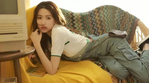 小伙为父母庆生